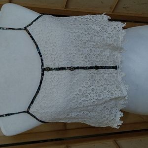 Paper Crane cropped lacey tank top size M